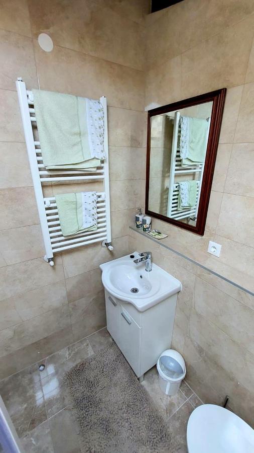 Apartments Karmen Funtana Kültér fotó